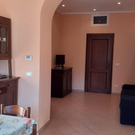 I Cognati Apartment Montalto Ligure Екстериор снимка